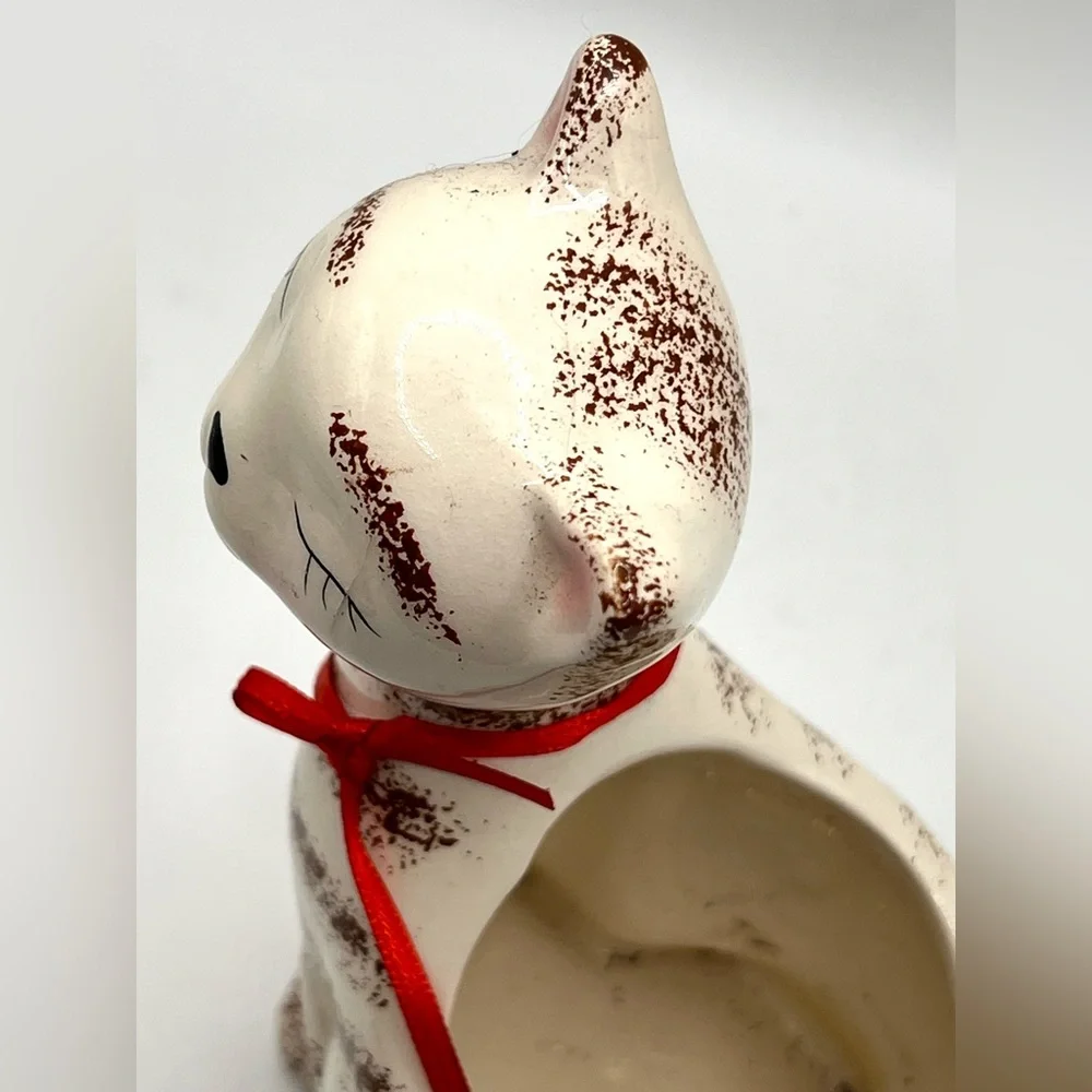 Vintage Ceramic Hand Painted White Striped Cat Close Eyes Planter Red Bow 6 in